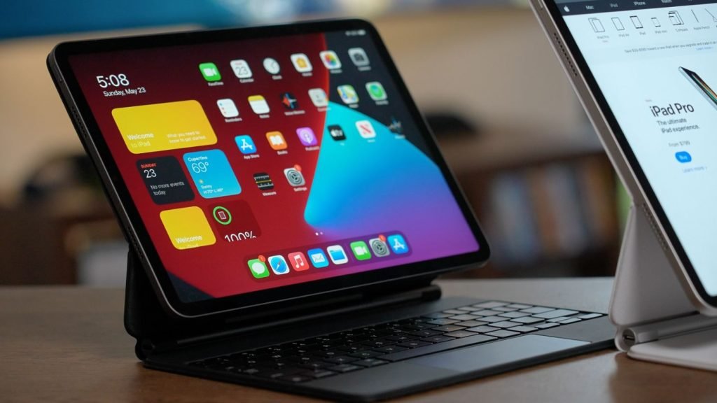 Best iPad Pro Cases with Keyboards